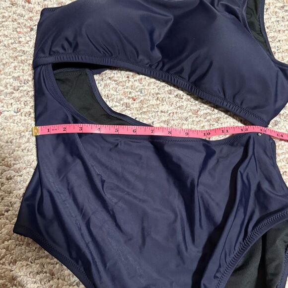 NWT J. Crew Cut Out Full Coverage One Piece Swimsuit with Buttons Navy- Size 18 - Picture 11 of 11